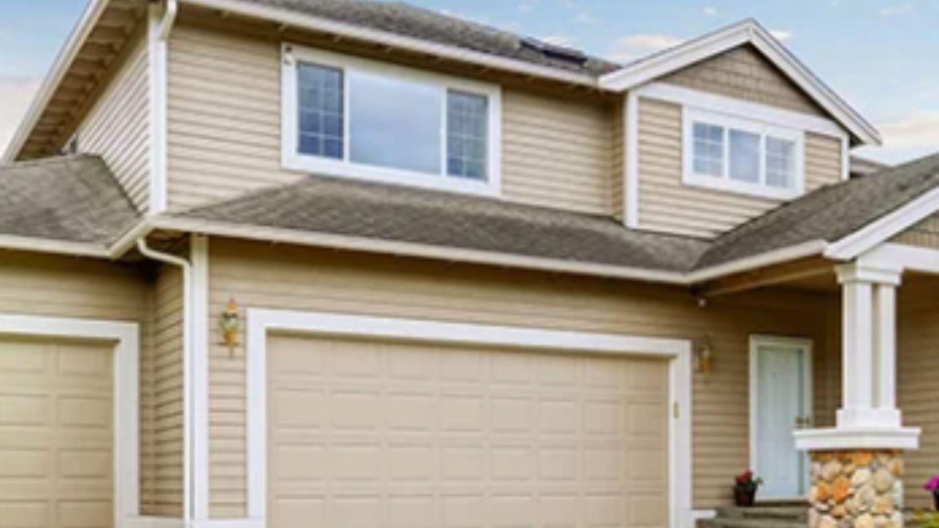 10 Tips for Maintaining Your Garage Door in Hooper