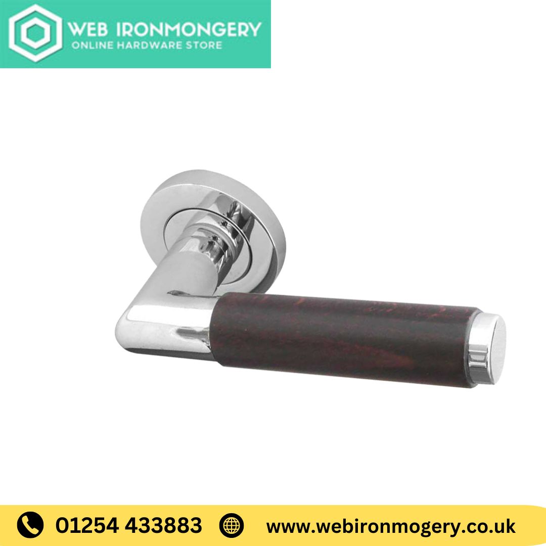 _polished chrome door handles