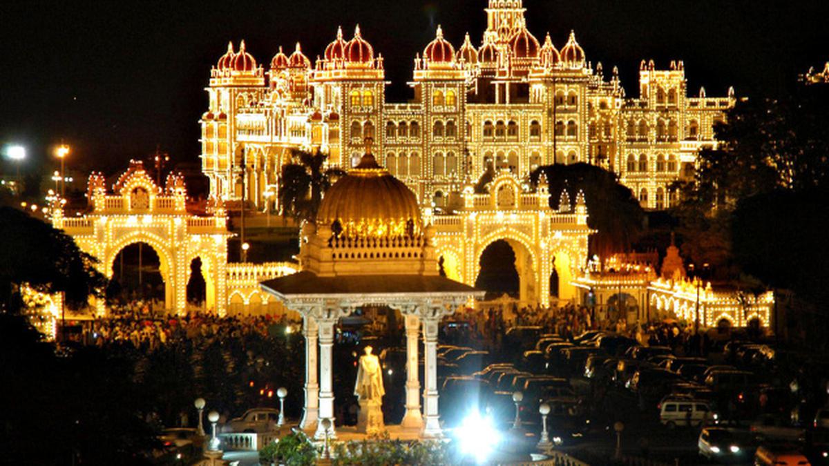 mysore palace night view