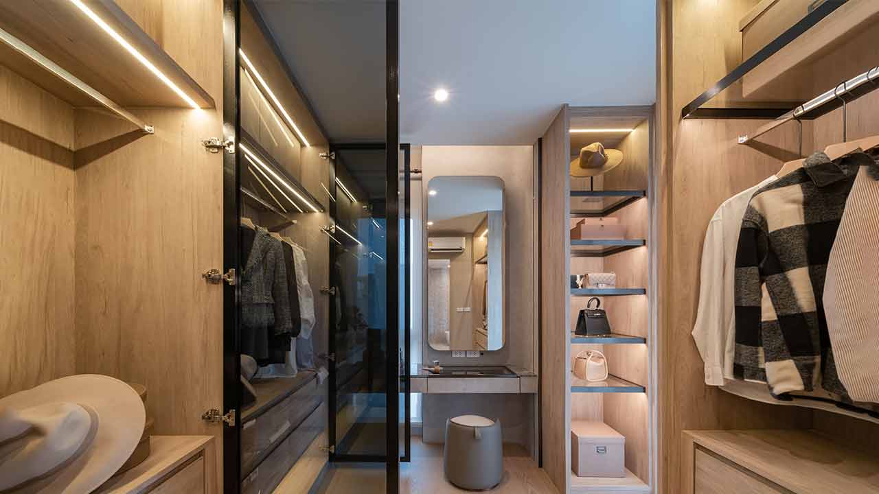 wardrobe with lighting