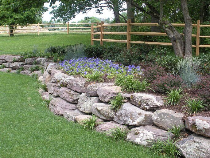 decorative retaining wall